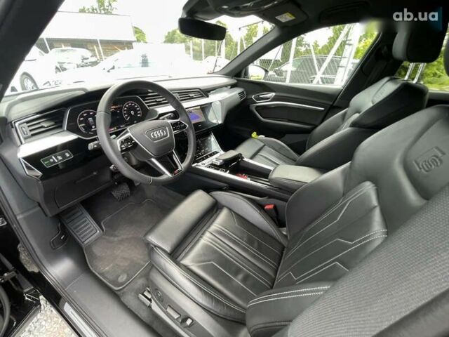 Ауди E-Tron, объемом двигателя 0 л и пробегом 40 тыс. км за 39200 $, фото 28 на Automoto.ua