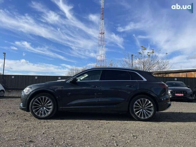 Ауди E-Tron, объемом двигателя 0 л и пробегом 32 тыс. км за 39124 $, фото 4 на Automoto.ua