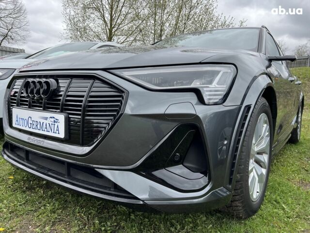 Ауди E-Tron, объемом двигателя 0 л и пробегом 3 тыс. км за 106724 $, фото 15 на Automoto.ua