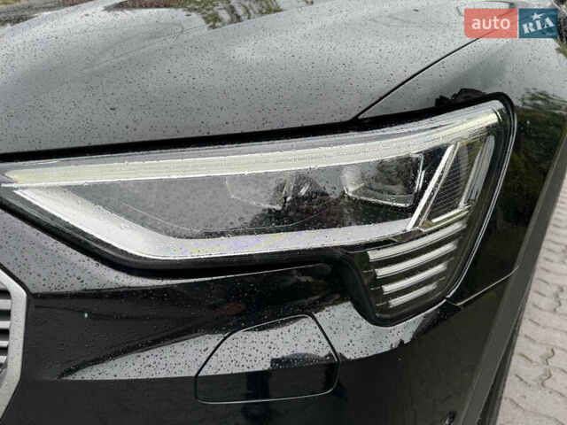 Ауди E-Tron, объемом двигателя 0 л и пробегом 55 тыс. км за 32500 $, фото 20 на Automoto.ua