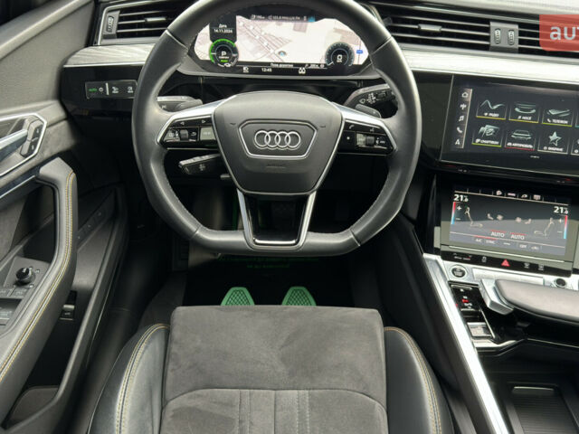 купить новое авто Ауди E-Tron 2023 года от официального дилера Володимир Олександрович Ауди фото