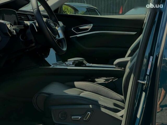 Ауди E-Tron, объемом двигателя 0 л и пробегом 31 тыс. км за 38581 $, фото 27 на Automoto.ua