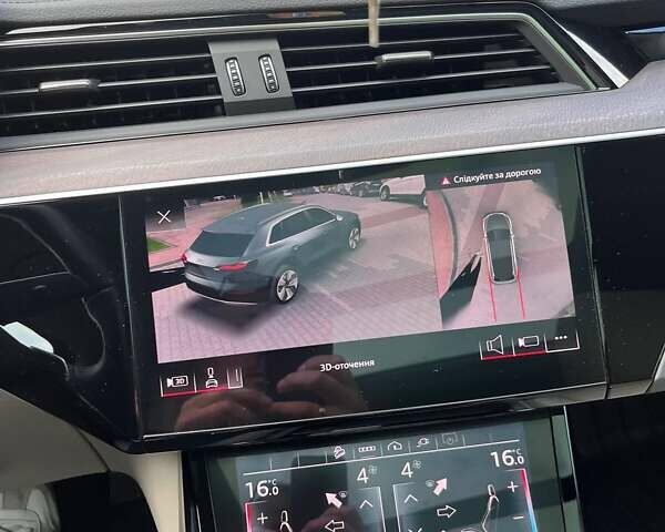 Ауди E-Tron, объемом двигателя 0 л и пробегом 8 тыс. км за 55000 $, фото 29 на Automoto.ua