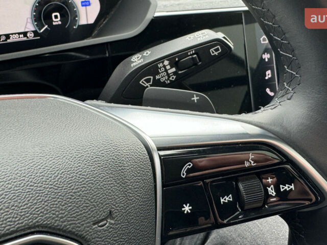 купить новое авто Ауди E-Tron 2023 года от официального дилера Володимир Олександрович Ауди фото