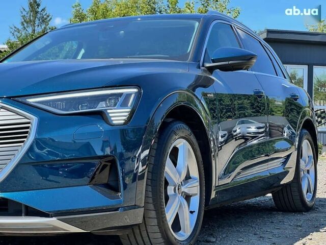 Ауди E-Tron, объемом двигателя 0 л и пробегом 31 тыс. км за 38581 $, фото 9 на Automoto.ua