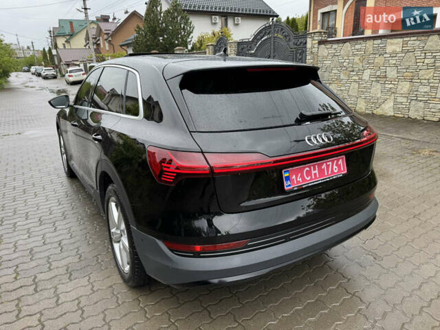 Ауди E-Tron, объемом двигателя 0 л и пробегом 55 тыс. км за 32500 $, фото 10 на Automoto.ua
