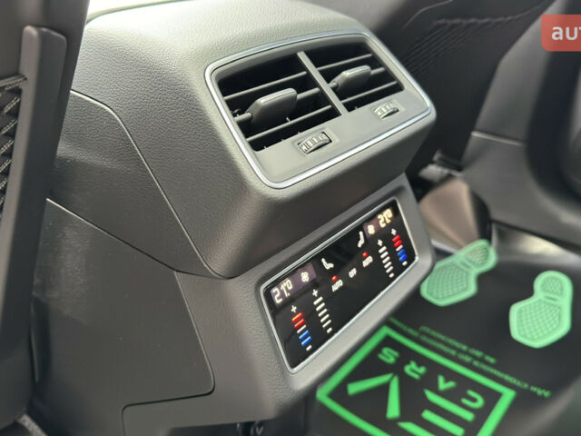 купить новое авто Ауди E-Tron 2023 года от официального дилера Володимир Олександрович Ауди фото