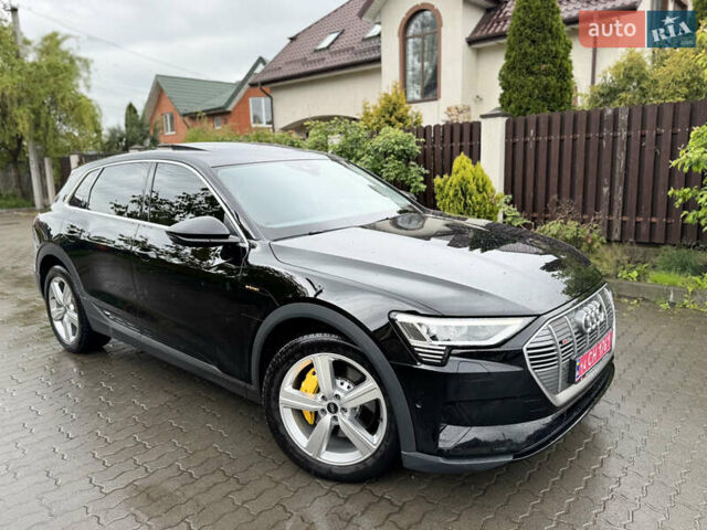 Ауди E-Tron, объемом двигателя 0 л и пробегом 55 тыс. км за 32500 $, фото 1 на Automoto.ua