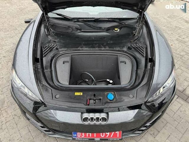 Ауди E-Tron, объемом двигателя 0 л и пробегом 5 тыс. км за 34500 $, фото 19 на Automoto.ua