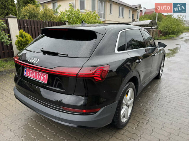 Ауди E-Tron, объемом двигателя 0 л и пробегом 55 тыс. км за 32500 $, фото 12 на Automoto.ua