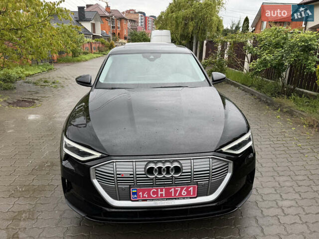Ауди E-Tron, объемом двигателя 0 л и пробегом 55 тыс. км за 32500 $, фото 6 на Automoto.ua