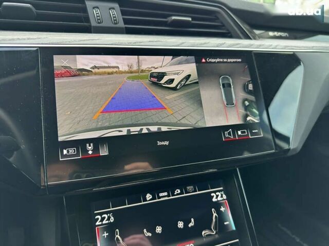 Ауди E-Tron, объемом двигателя 0 л и пробегом 1 тыс. км за 45000 $, фото 12 на Automoto.ua