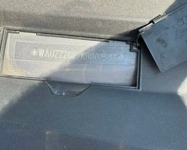 Серый Ауди E-Tron, объемом двигателя 0 л и пробегом 141 тыс. км за 27900 $, фото 10 на Automoto.ua