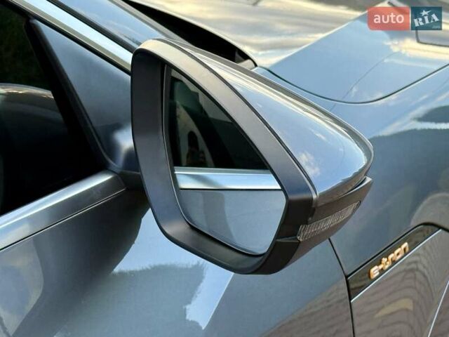 Ауді E-Tron 2019 у Рівному на Automoto.ua Сірий Ауді E-Tron, об'ємом двигуна 0 л та пробігом 139 тис. км за 26900 $, фото 20 на Automoto.ua