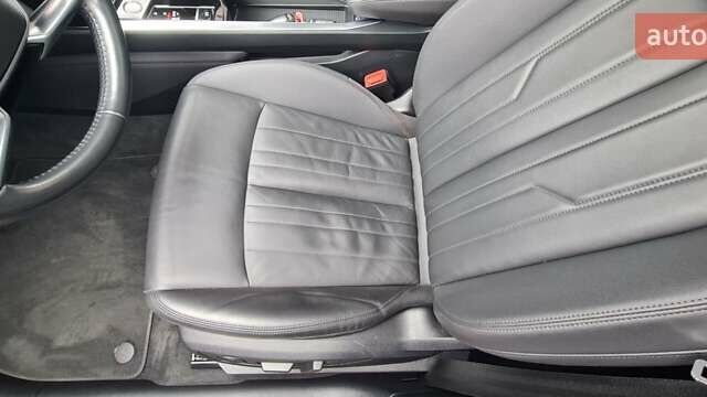 Серый Ауди E-Tron, объемом двигателя 0 л и пробегом 146 тыс. км за 21000 $, фото 19 на Automoto.ua