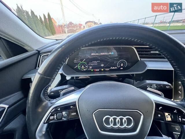 Серый Ауди E-Tron, объемом двигателя 0 л и пробегом 94 тыс. км за 33800 $, фото 4 на Automoto.ua
