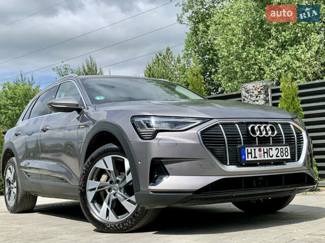 Ауді E-Tron 2019 у Дрогобичі на Automoto.ua Сірий Ауді E-Tron, об'ємом двигуна 0 л та пробігом 160 тис. км за 23500 $, фото 3 на Automoto.ua