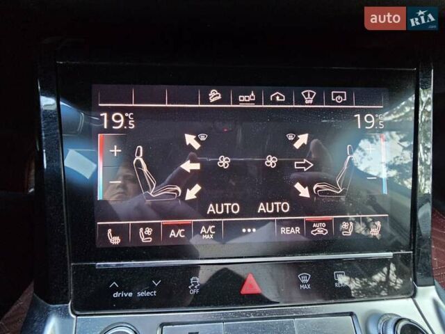 Серый Ауди E-Tron, объемом двигателя 0 л и пробегом 121 тыс. км за 27700 $, фото 42 на Automoto.ua