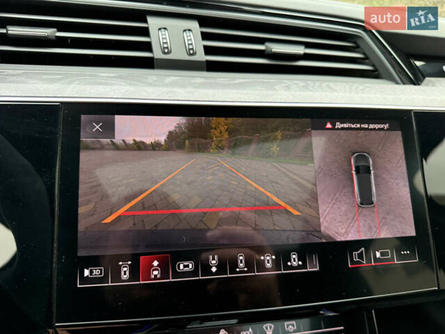 Серый Ауди E-Tron, объемом двигателя 0 л и пробегом 180 тыс. км за 26900 $, фото 39 на Automoto.ua