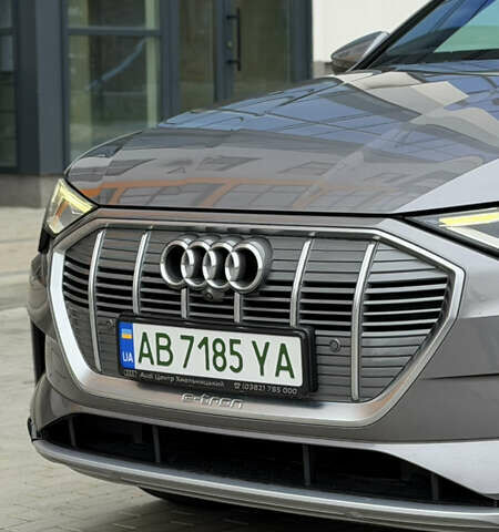 Сірий Ауді E-Tron, об'ємом двигуна 0 л та пробігом 75 тис. км за 34300 $, фото 19 на Automoto.ua