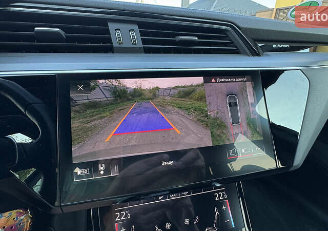 Серый Ауди E-Tron, объемом двигателя 0 л и пробегом 60 тыс. км за 32500 $, фото 14 на Automoto.ua