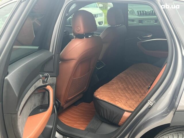 Серый Ауди E-Tron, объемом двигателя 0 л и пробегом 118 тыс. км за 31950 $, фото 16 на Automoto.ua