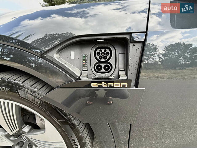 Серый Ауди E-Tron, объемом двигателя 0 л и пробегом 126 тыс. км за 29200 $, фото 9 на Automoto.ua