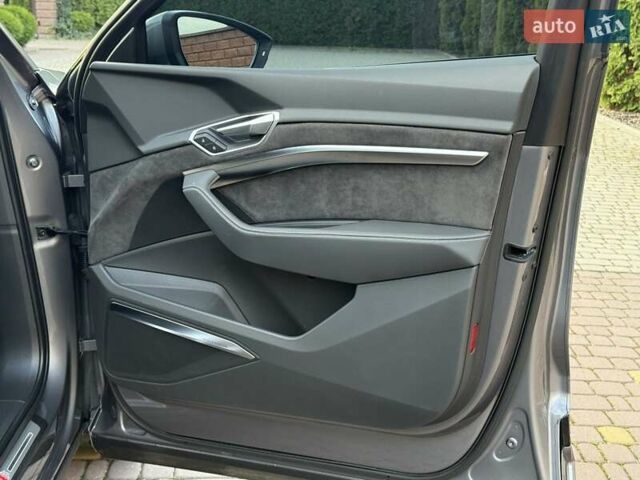 Ауді E-Tron 2019 у Рівному на Automoto.ua Сірий Ауді E-Tron, об'ємом двигуна 0 л та пробігом 139 тис. км за 26900 $, фото 52 на Automoto.ua