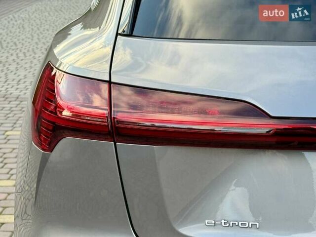 Ауді E-Tron 2019 у Рівному на Automoto.ua Сірий Ауді E-Tron, об'ємом двигуна 0 л та пробігом 139 тис. км за 26900 $, фото 18 на Automoto.ua