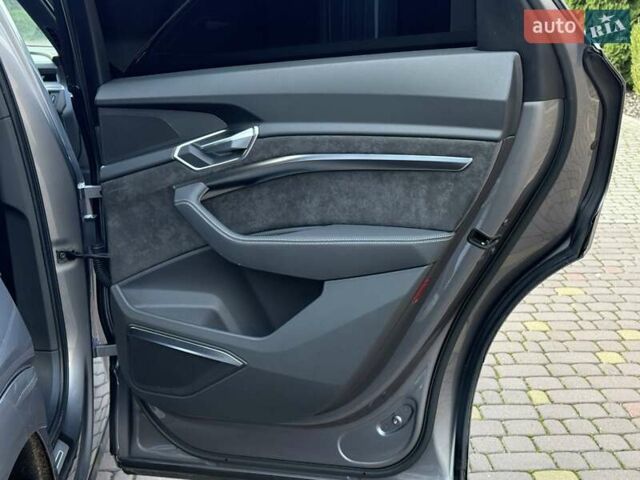 Ауді E-Tron 2019 у Рівному на Automoto.ua Сірий Ауді E-Tron, об'ємом двигуна 0 л та пробігом 139 тис. км за 26900 $, фото 47 на Automoto.ua