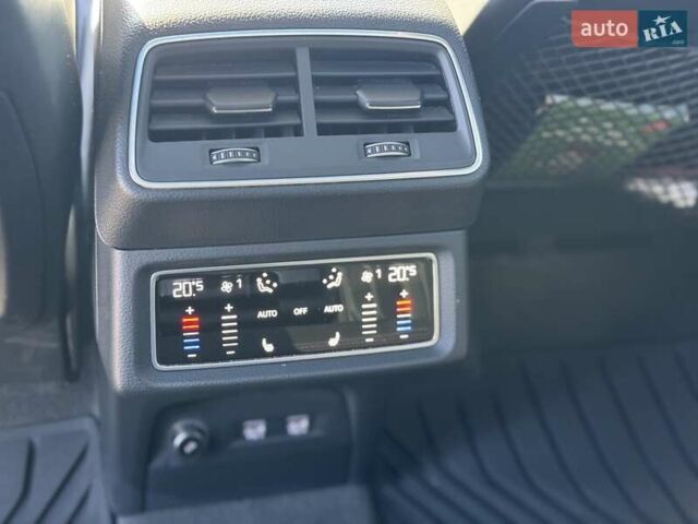 Серый Ауди E-Tron, объемом двигателя 0 л и пробегом 68 тыс. км за 31500 $, фото 27 на Automoto.ua