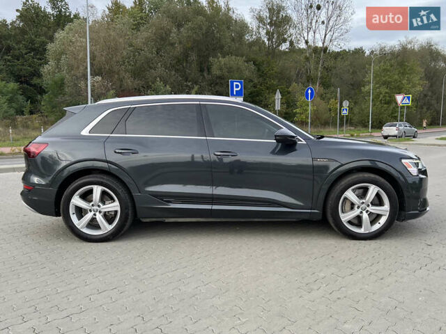 Сірий Ауді E-Tron, об'ємом двигуна 0 л та пробігом 42 тис. км за 34500 $, фото 10 на Automoto.ua