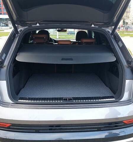 Сірий Ауді E-Tron, об'ємом двигуна 0 л та пробігом 118 тис. км за 31000 $, фото 3 на Automoto.ua