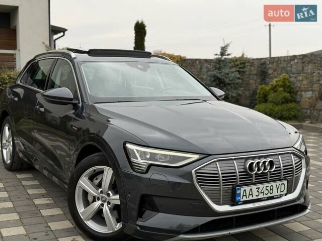 Серый Ауди E-Tron, объемом двигателя 0 л и пробегом 116 тыс. км за 25900 $, фото 10 на Automoto.ua