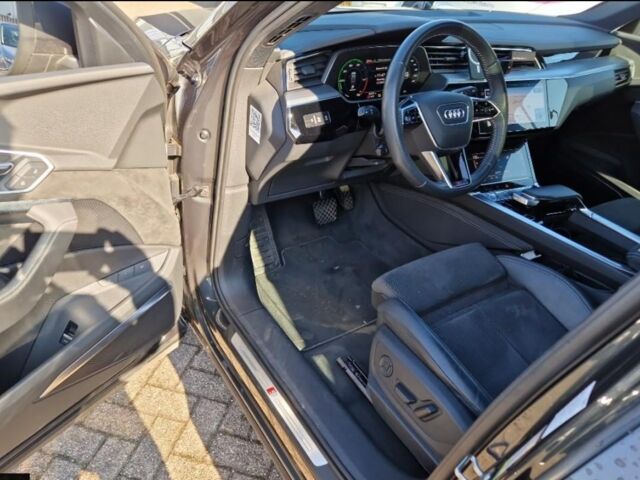 Серый Ауди E-Tron, объемом двигателя 0 л и пробегом 92 тыс. км за 28000 $, фото 4 на Automoto.ua