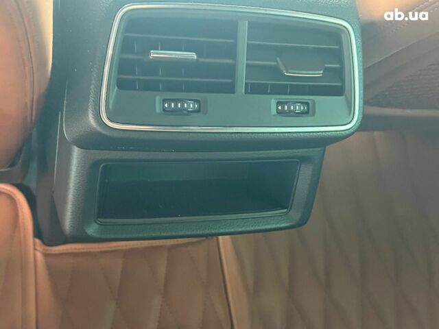 Серый Ауди E-Tron, объемом двигателя 0 л и пробегом 118 тыс. км за 31950 $, фото 18 на Automoto.ua