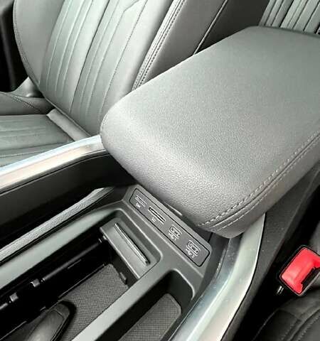 Серый Ауди E-Tron, объемом двигателя 0 л и пробегом 122 тыс. км за 27500 $, фото 24 на Automoto.ua