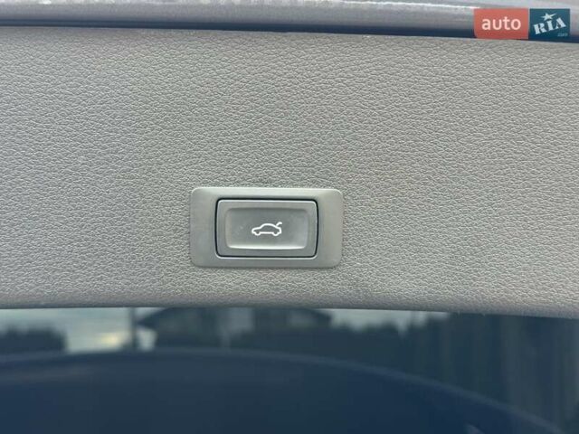 Ауді E-Tron 2019 у Рівному на Automoto.ua Сірий Ауді E-Tron, об'ємом двигуна 0 л та пробігом 139 тис. км за 26900 $, фото 46 на Automoto.ua