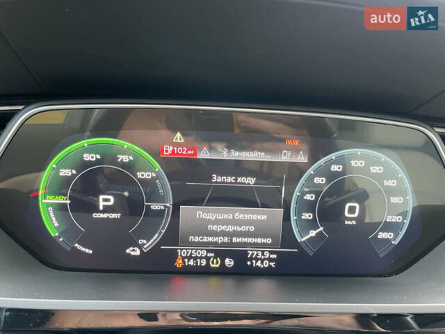 Серый Ауди E-Tron, объемом двигателя 0 л и пробегом 107 тыс. км за 26900 $, фото 10 на Automoto.ua