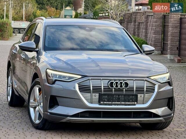 Ауді E-Tron 2019 у Рівному на Automoto.ua Сірий Ауді E-Tron, об'ємом двигуна 0 л та пробігом 139 тис. км за 26900 $, фото 61 на Automoto.ua