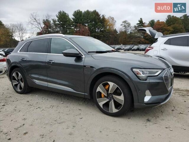 Серый Ауди E-Tron, объемом двигателя 0 л и пробегом 43 тыс. км за 9000 $, фото 3 на Automoto.ua