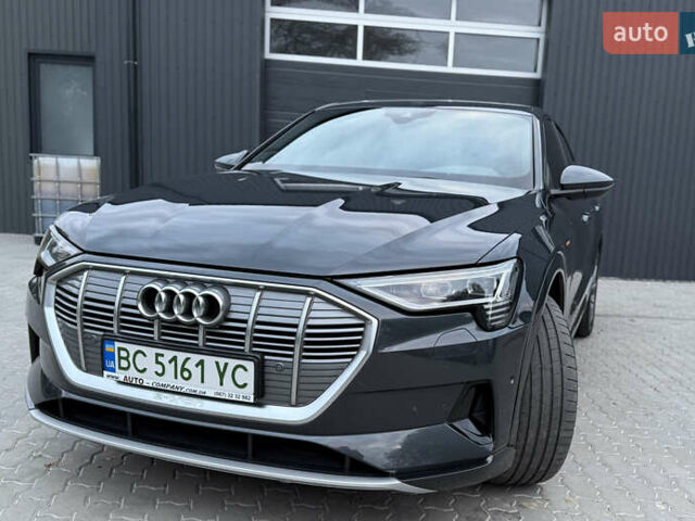 Сірий Ауді E-Tron, об'ємом двигуна 0 л та пробігом 190 тис. км за 26900 $, фото 7 на Automoto.ua