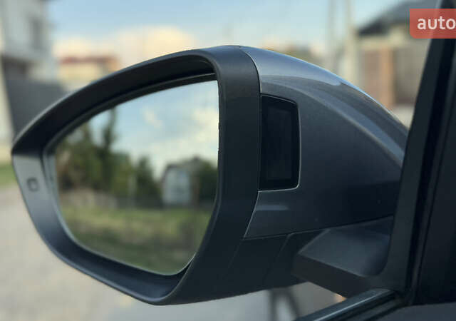 Серый Ауди E-Tron, объемом двигателя 0 л и пробегом 60 тыс. км за 32500 $, фото 17 на Automoto.ua