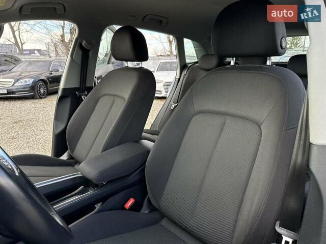 Серый Ауди E-Tron, объемом двигателя 0 л и пробегом 162 тыс. км за 20850 $, фото 24 на Automoto.ua