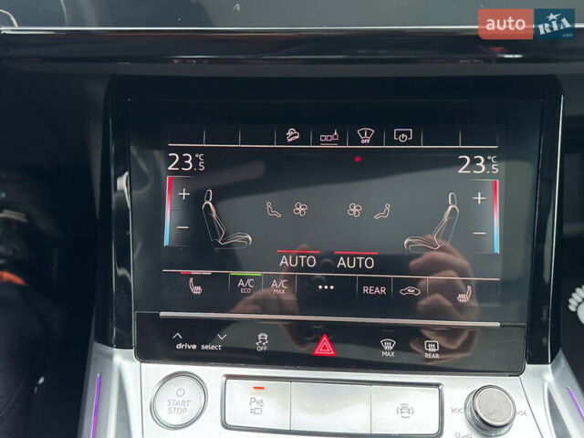 Сірий Ауді E-Tron, об'ємом двигуна 0 л та пробігом 86 тис. км за 31500 $, фото 11 на Automoto.ua