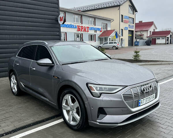 Ауди E-Tron 2019 в Снятине на Automoto.ua Серый Ауди E-Tron, объемом двигателя 0 л и пробегом 95 тыс. км за 28100 $, фото 3 на Automoto.ua