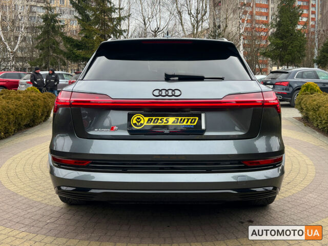 Сірий Ауді E-Tron, об'ємом двигуна 95 л та пробігом 65 тис. км за 33200 $, фото 5 на Automoto.ua