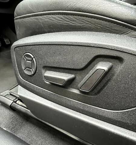 Серый Ауди E-Tron, объемом двигателя 0 л и пробегом 122 тыс. км за 27500 $, фото 13 на Automoto.ua