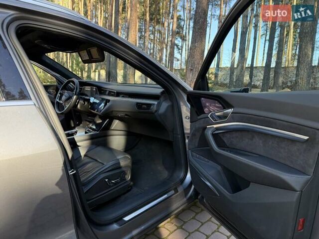 Серый Ауди E-Tron, объемом двигателя 0 л и пробегом 83 тыс. км за 32700 $, фото 15 на Automoto.ua