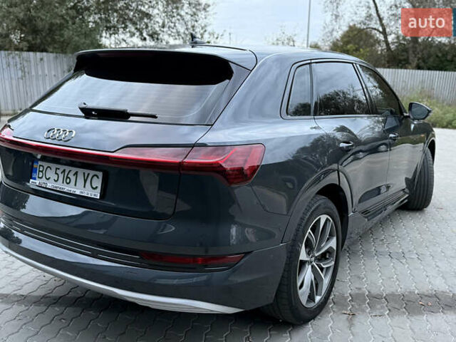 Сірий Ауді E-Tron, об'ємом двигуна 0 л та пробігом 190 тис. км за 26900 $, фото 14 на Automoto.ua